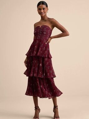 Lulus Hadelyn Pleated Tiered Midi Dress S NWT